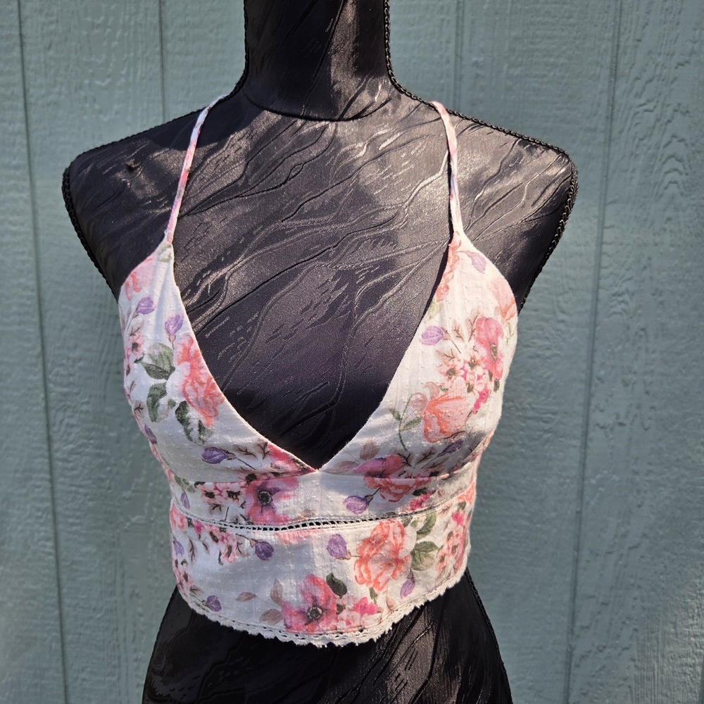 Zara Crop Top Bralette Straps White Floral Crochet Romantic Boho Small Cottage